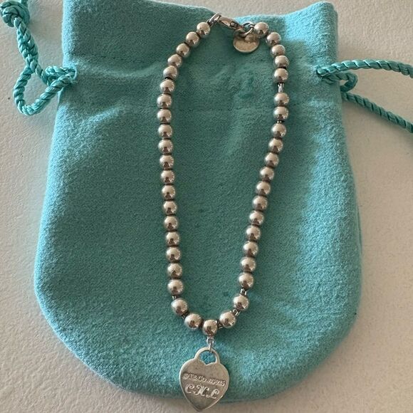 Tiffany & Co. Silver Heart Bracelet - Picture 1 of 5